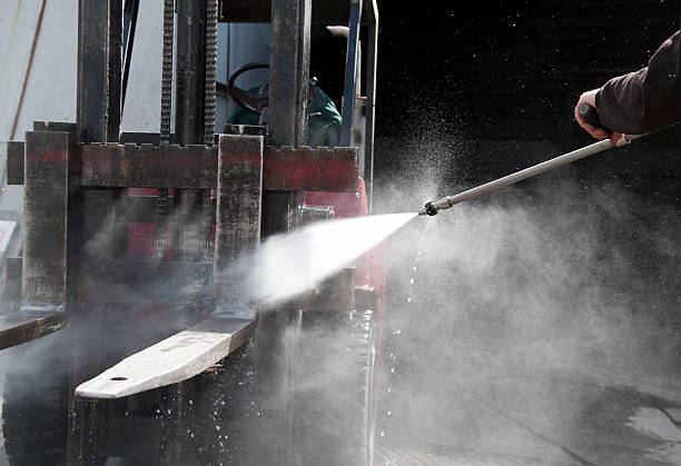 Patterson Tract, CA Pressure Washing Services Company